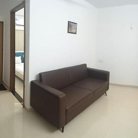 Hotel Royal Night Daman Dış mekan fotoğraf