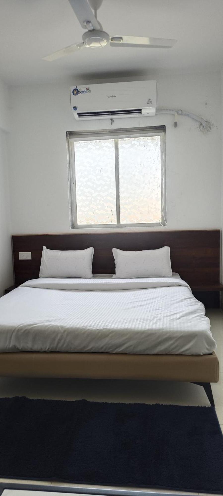 Hotel Royal Night Daman Dış mekan fotoğraf