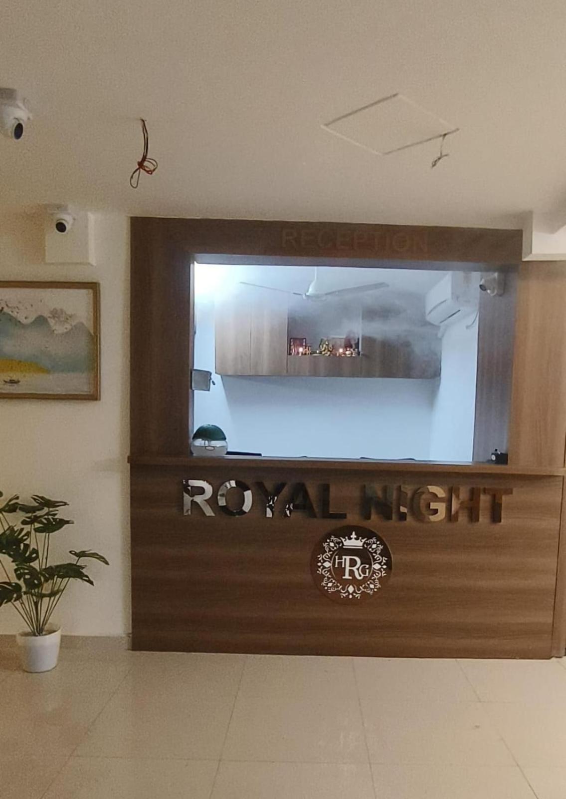 Hotel Royal Night Daman Dış mekan fotoğraf