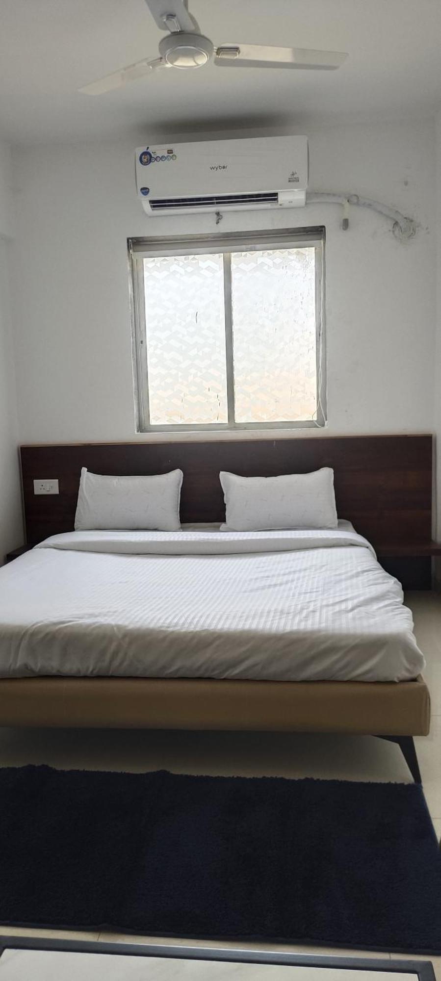 Hotel Royal Night Daman Dış mekan fotoğraf